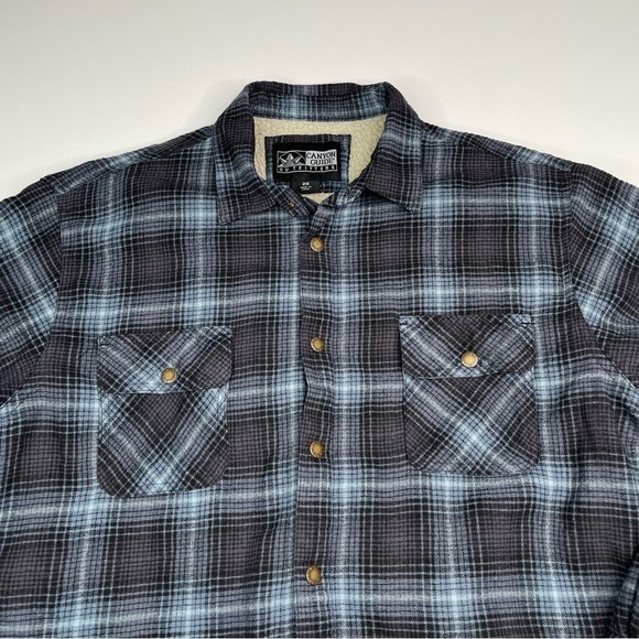 Canyon Guide Outfitters Shacket Sherpa Flannel Shirt Plaid Blue Black Winter 2X - Picture 3 of 16